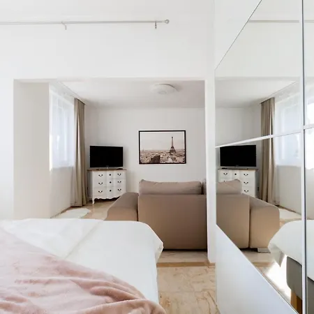 The Liberty Square Rooftop Apartment Budapest