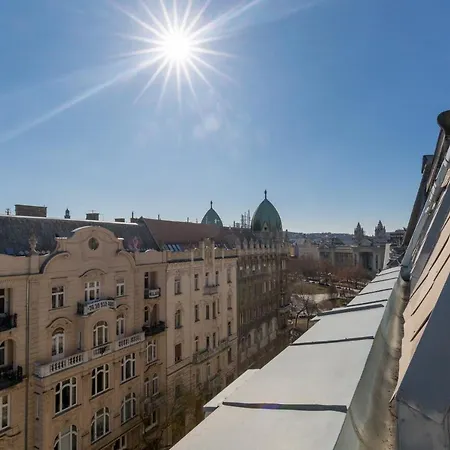 The Liberty Square Rooftop * Budapest